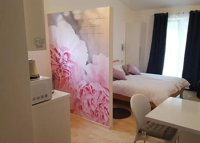 Andric * Drvenik (Split-Dalmatia)